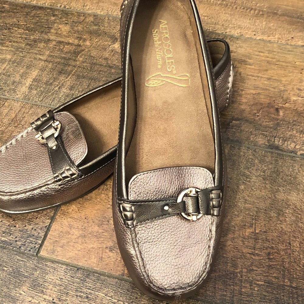 AEROSOLES StitchNTurn 8.5 Bronze Flats NWOT